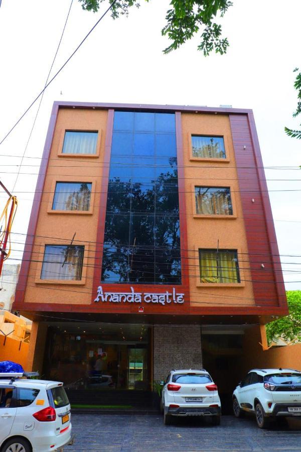 Ananda Castle Hotel Vrindavan Luaran gambar